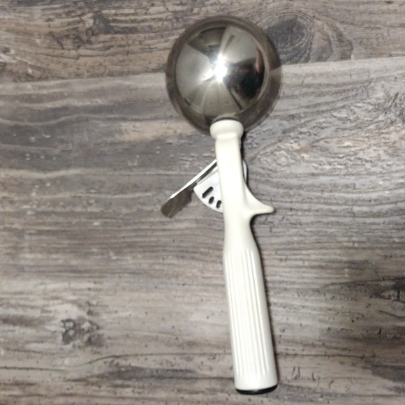 🍨Vintage Vollrath White No. 6 Disher/Ice Cream Scoop - Picture 4 of 16